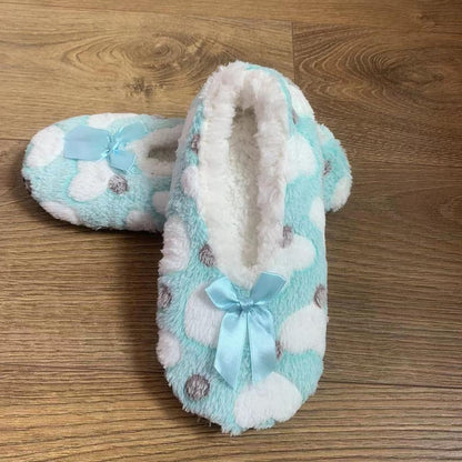 Cozy Heart-Pattern Fleece Slippers | Ultra-Soft Warm Indoor House Shoes
